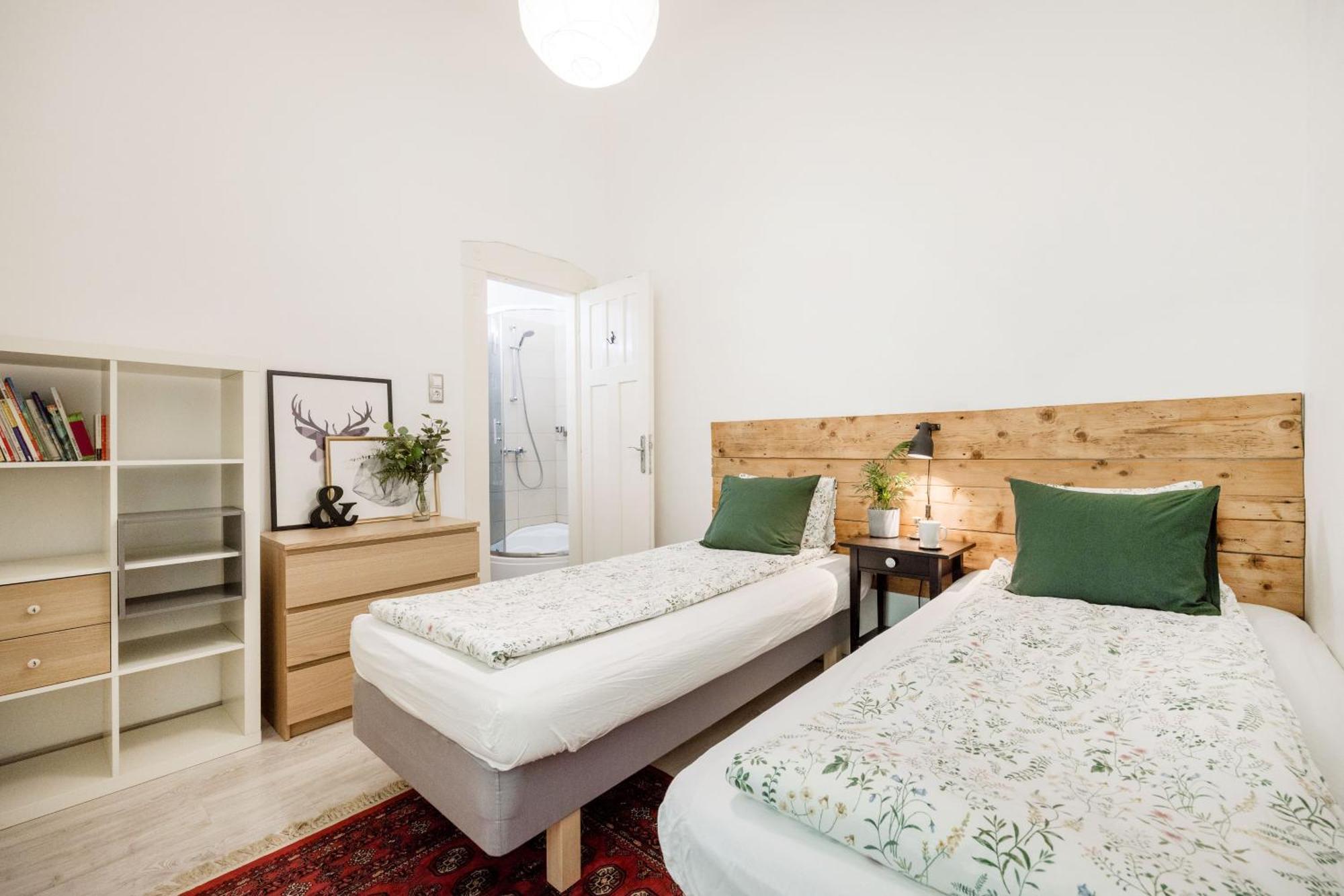 Charming And Unique Apartment With Balcony By The Great Synagogue 부다페스트 외부 사진